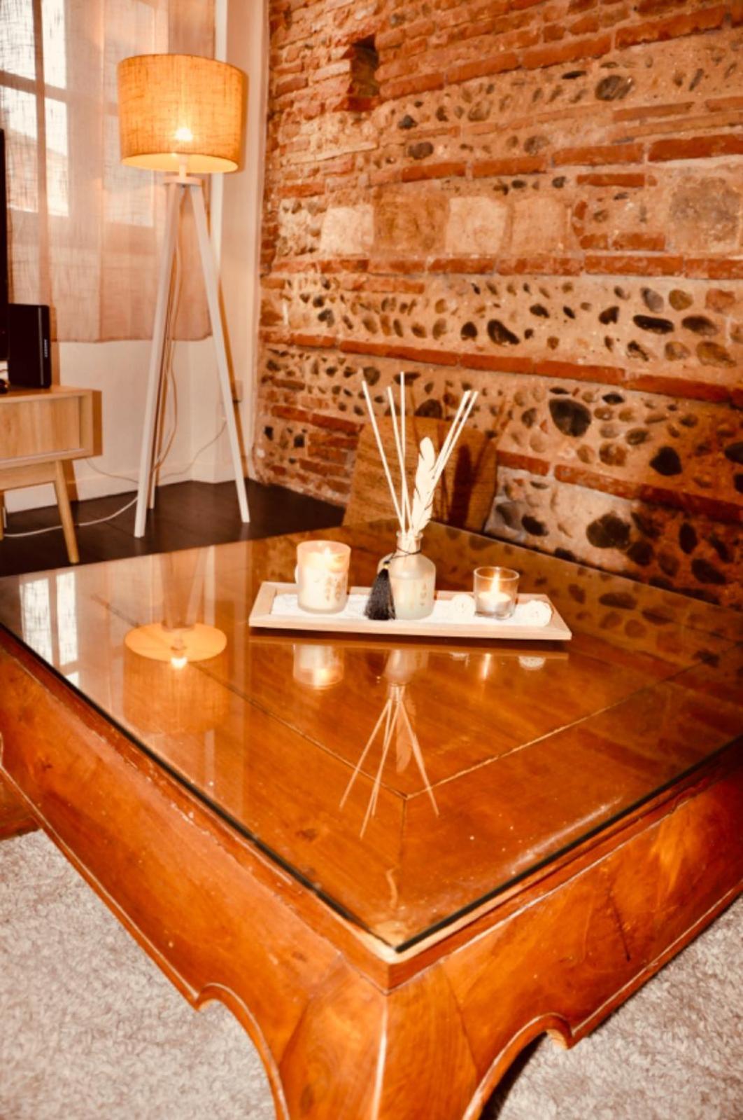 Apartamento Le Charme D'Arnaud Hypercentre Wifi Accueil Gratuit H24 Toulouse Exterior foto
